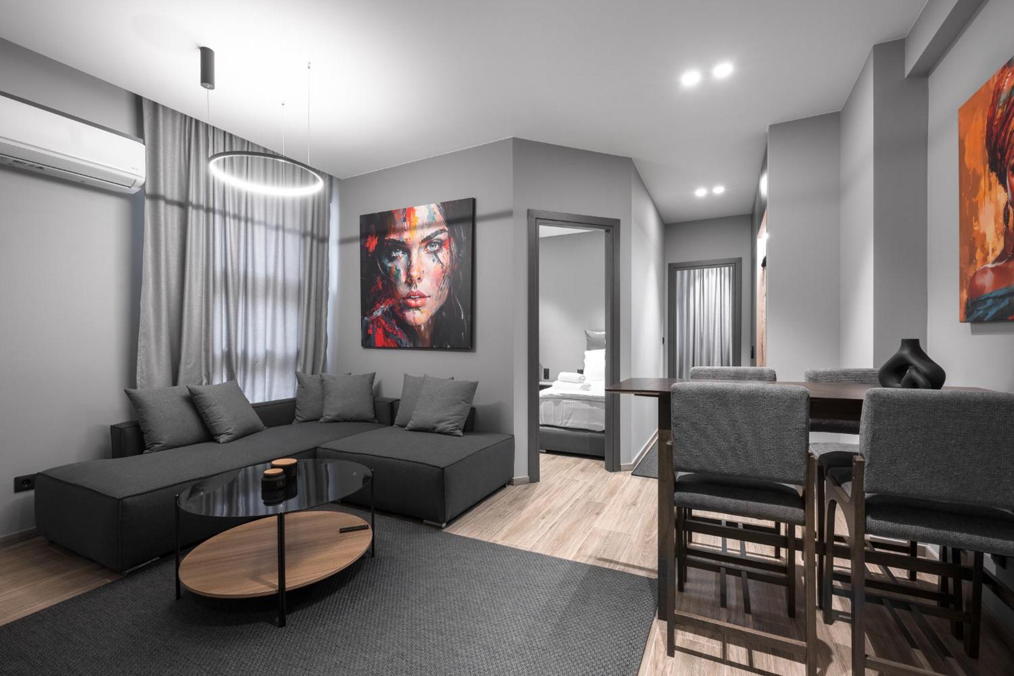 No9, Chic & Modern 2Bdr Apartment In The Centre Of Saloniki Zewnętrze zdjęcie