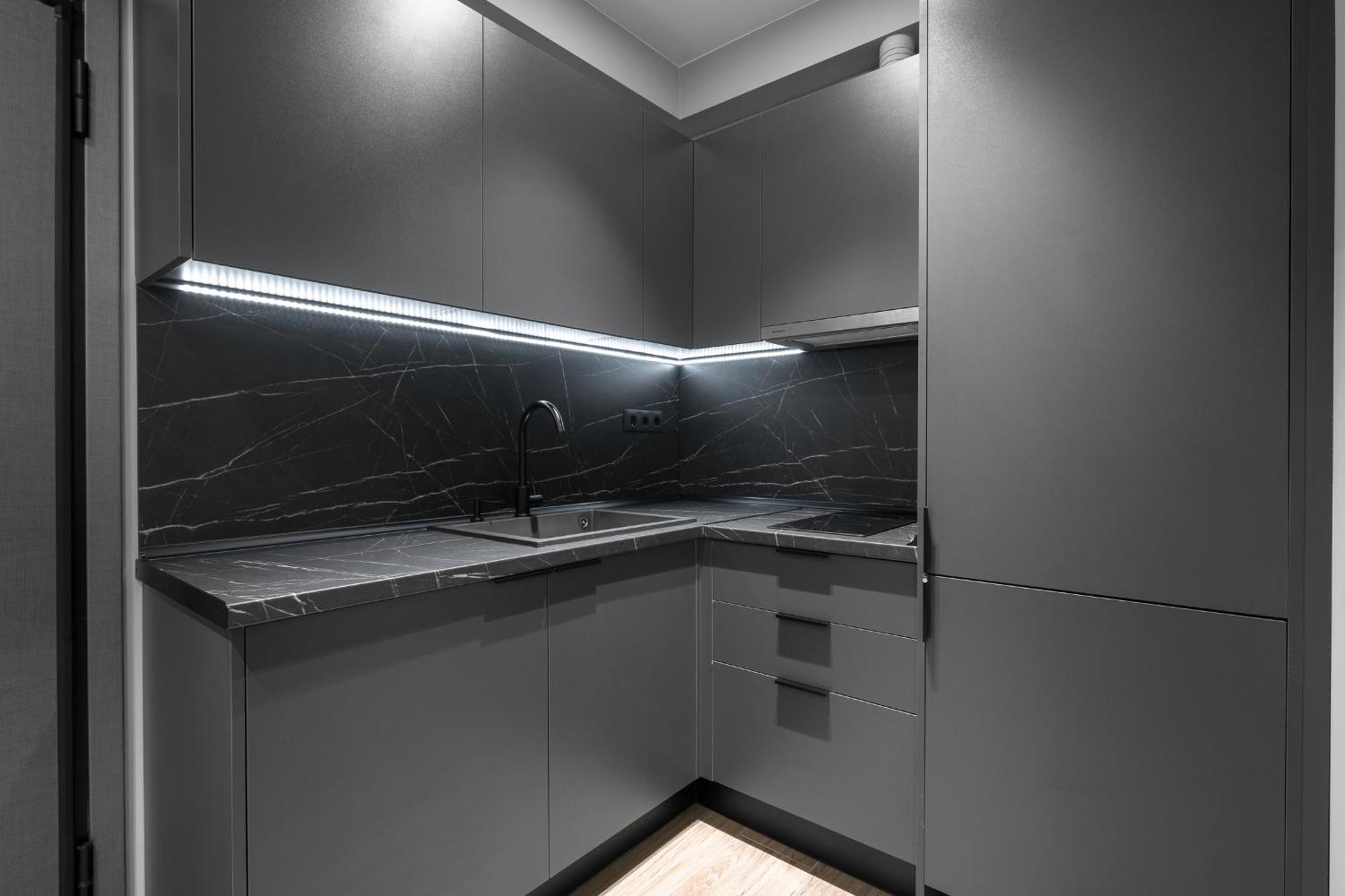 No9, Chic & Modern 2Bdr Apartment In The Centre Of Saloniki Zewnętrze zdjęcie