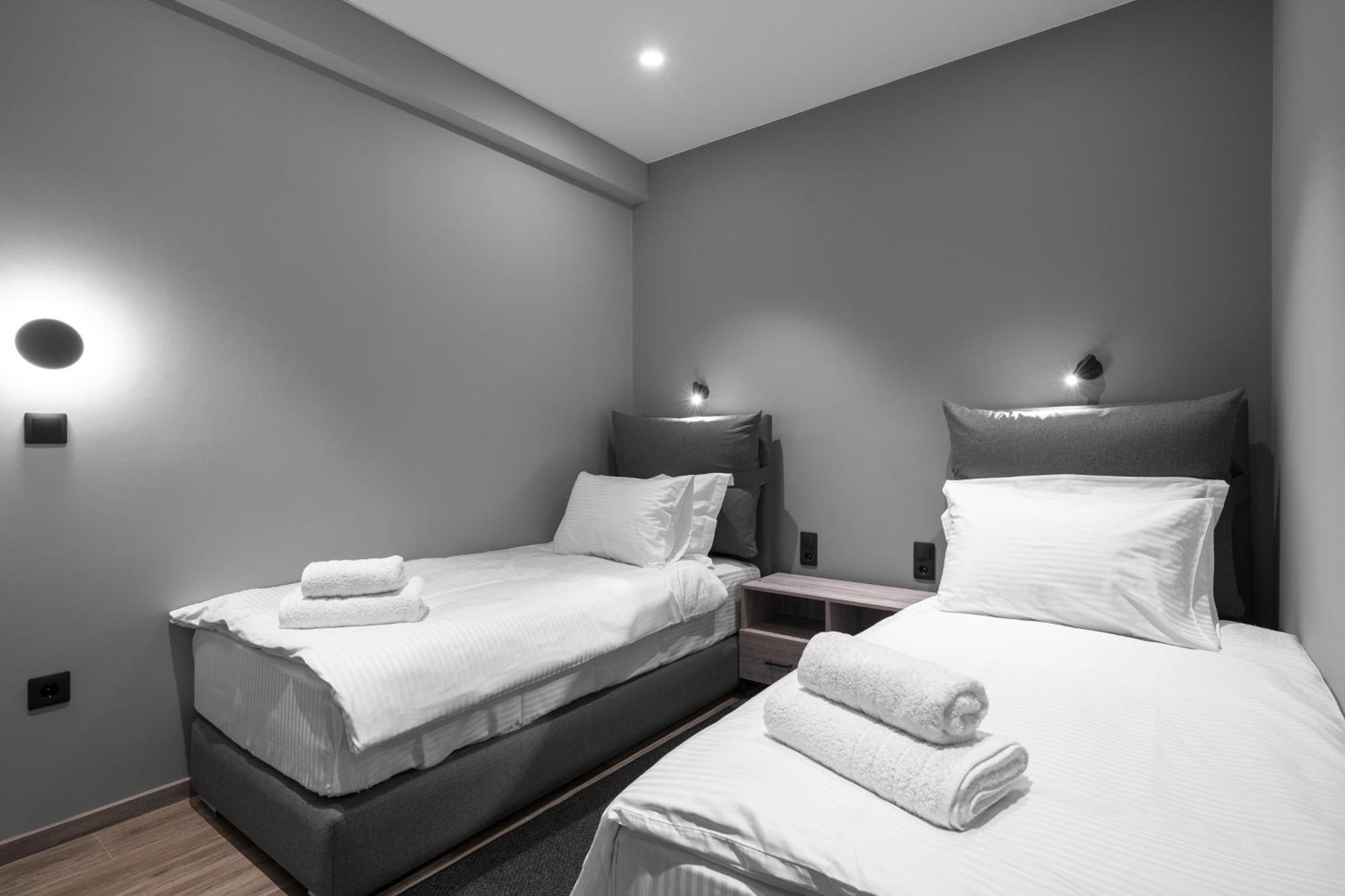 No9, Chic & Modern 2Bdr Apartment In The Centre Of Saloniki Zewnętrze zdjęcie