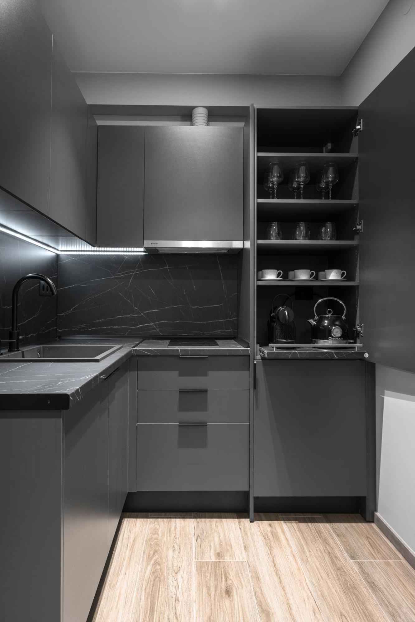 No9, Chic & Modern 2Bdr Apartment In The Centre Of Saloniki Zewnętrze zdjęcie